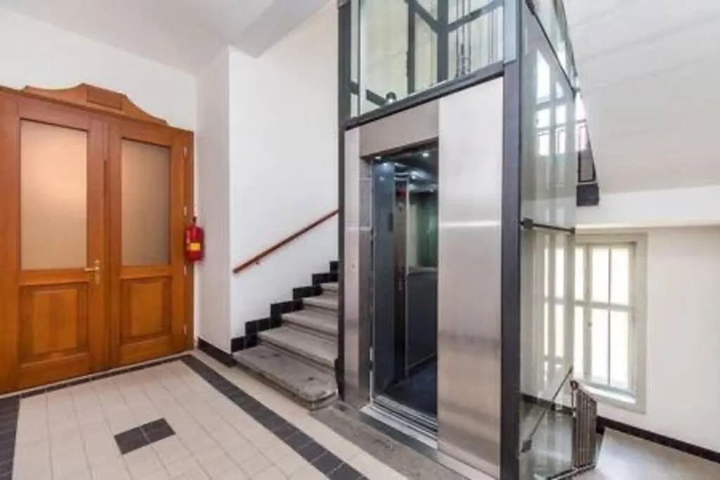 Beautiful & Peaceful Apartment With Cute Balcony Prague